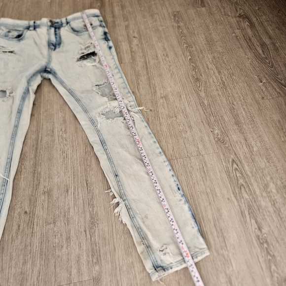 Ninth Hall Heavily Distressed 28w 'Lure' Slim Jeans in Light Blue - Picture 15 of 15
